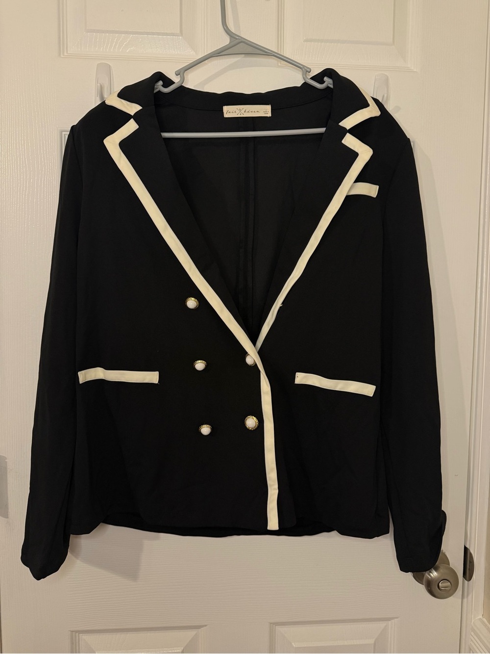 Fair Haven Black White Contrast Trim Blazer Gold Pearl Buttons Vintage Chic - Picture 2 of 5